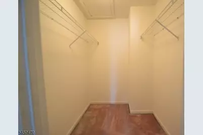 4 Collura Ln, Clifton, NJ 07012 - Photo 35