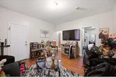 70 4th St, Elizabeth, NJ 07206 - Photo 3