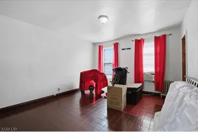 70 4th St, Elizabeth, NJ 07206 - Photo 23