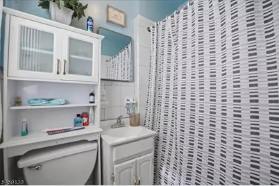 70 4th St, Elizabeth, NJ 07206 - Photo 25