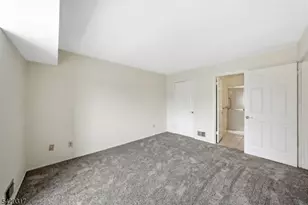 114 Henley Dr, Franklin Township, NJ 08873 - Photo 15
