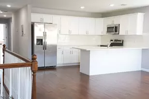 168 Johnson Ave, Newark, NJ 07108 - Photo 7