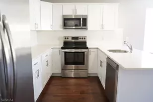 168 Johnson Ave, Newark, NJ 07108 - Photo 13