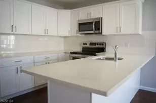 168 Johnson Ave, Newark, NJ 07108 - Photo 9