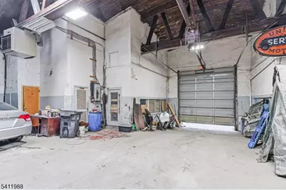 236 Park Ave, Newark, NJ 07107 - Photo 21