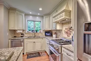 3 Prospect St, Peapack Gladstone Boro, NJ 07977 - Photo 9