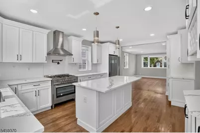 251 Hillside Ave, Springfield, NJ 07081 - Photo 3