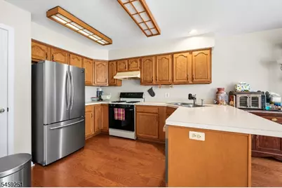 75 Castleton Rd, Montgomery Township, NJ 08540 - Photo 11
