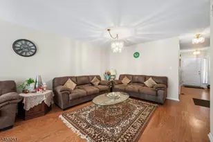 75 Castleton Rd, Montgomery Township, NJ 08540 - Photo 5
