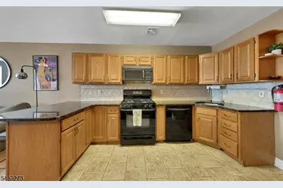 9039 Palisade Ave #4, North Bergen Twp., NJ 07047 - Photo 5