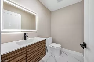 60 Oak Ave, Irvington, NJ 07111 - Photo 37