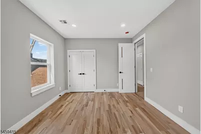 60 Oak Ave, Irvington, NJ 07111 - Photo 21