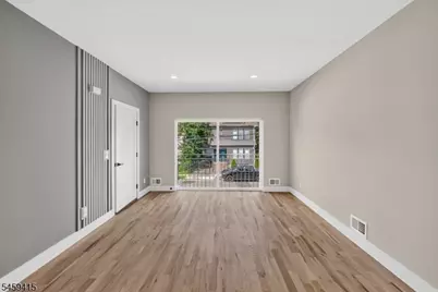 60 Oak Ave, Irvington, NJ 07111 - Photo 31