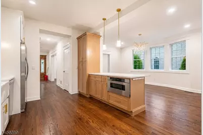 217 E Clay Ave, Roselle Park, NJ 07204 - Photo 9