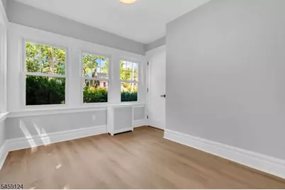 25 Laurel Ave, East Orange, NJ 07017 - Photo 21