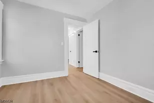 25 Laurel Ave, East Orange, NJ 07017 - Photo 19