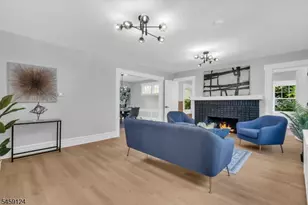 25 Laurel Ave, East Orange, NJ 07017 - Photo 3