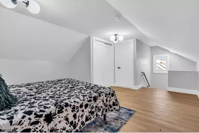 25 Laurel Ave, East Orange, NJ 07017 - Photo 13