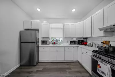 31 12th Ave, Paterson, NJ 07501 - Photo 7