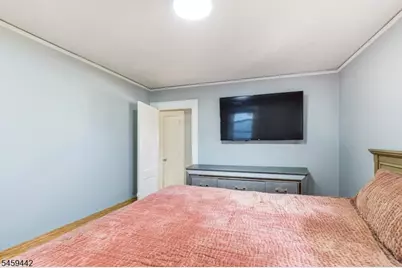 485 W 3rd Ave, Roselle, NJ 07203 - Photo 21