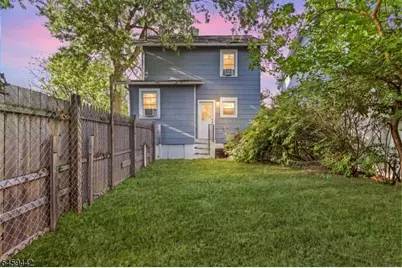 485 W 3rd Ave, Roselle, NJ 07203 - Photo 35