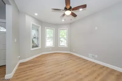 835 S 14th St, Newark, NJ 07108 - Photo 7