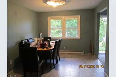 322 Squaw Trl, Hopatcong, NJ 07821 - Photo 5