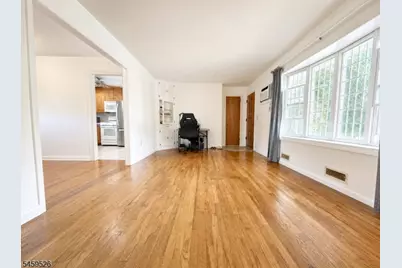 50 Knolls Rd, Bloomingdale, NJ 07403 - Photo 5