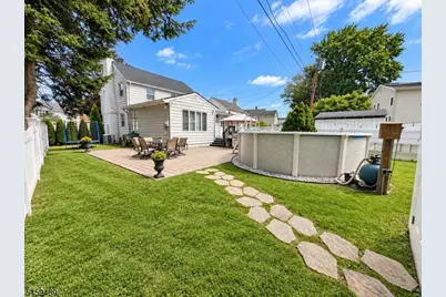 1848 Quaker Way, Union Township, NJ 07083 - Photo 3