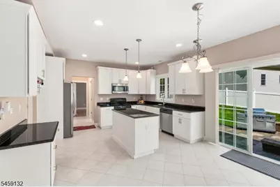 101 Churchill Ave, Franklin Township, NJ 08873 - Photo 17
