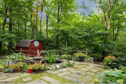 20 Edward Dr, Mount Olive, NJ 07836 - Photo 29