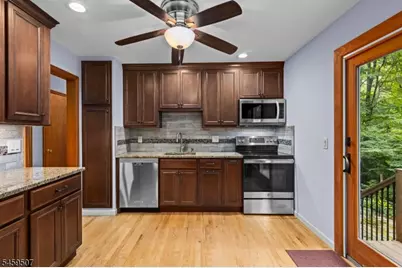20 Edward Dr, Mount Olive, NJ 07836 - Photo 7