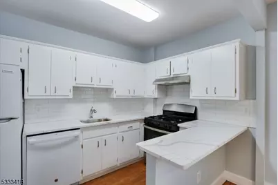 626 Valley Rd Apt #1, Montclair, NJ 07043 - Photo 7