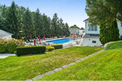 533 Coventry Dr, Nutley, NJ 07110 - Photo 33