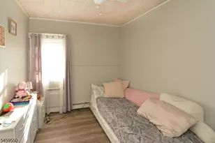 18 Parker Ave, Hawthorne, NJ 07506 - Photo 13