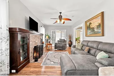 833 Livingston Rd, Elizabeth, NJ 07208 - Photo 5