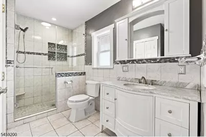 833 Livingston Rd, Elizabeth, NJ 07208 - Photo 29