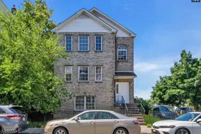 328-330 Hawthorne Ave #3, Newark, NJ 07112 - Photo 1