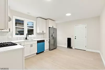 58 Wayne Ave, East Orange, NJ 07018 - Photo 11