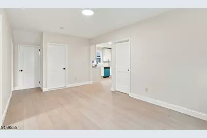 58 Wayne Ave, East Orange, NJ 07018 - Photo 9