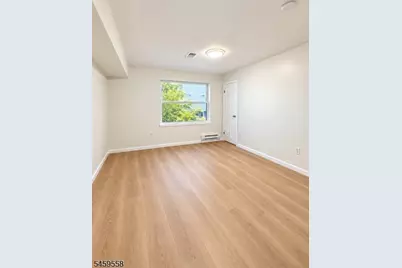 328 Hawthorne Ave #1, Newark, NJ 07112 - Photo 9