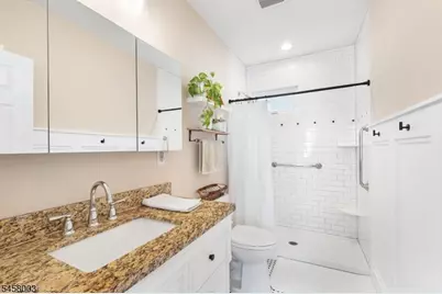 81 Burnside Ave, Cranford Township, NJ 07016 - Photo 11