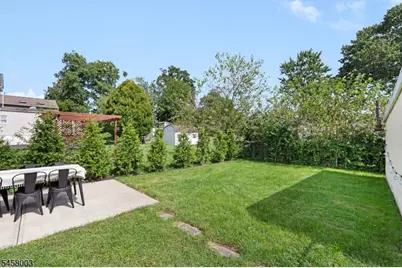 81 Burnside Ave, Cranford Township, NJ 07016 - Photo 21