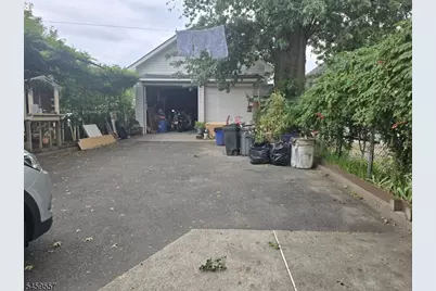 744 Van Buren Ave, Elizabeth, NJ 07201 - Photo 17