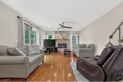 6 Chaucer Dr, Clinton Township, NJ 08801 - Photo 17