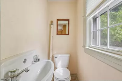 42 Fairmount Ave, Clifton, NJ 07011 - Photo 15