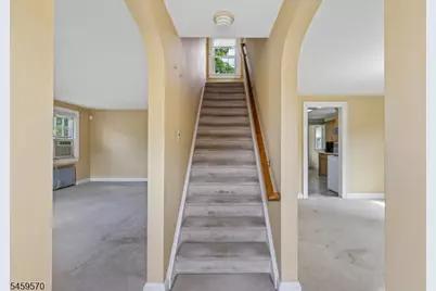 42 Fairmount Ave, Clifton, NJ 07011 - Photo 5