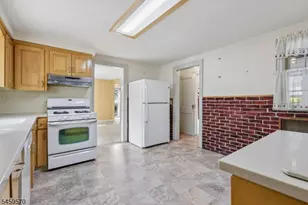 42 Fairmount Ave, Clifton, NJ 07011 - Photo 11