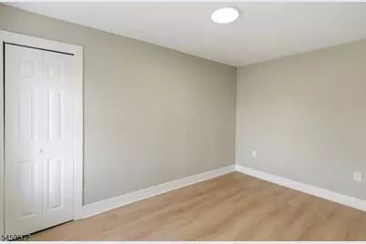 26 W 2nd St, Florence Township, NJ 08518 - Photo 13