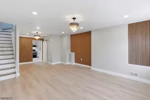 26 W 2nd St, Florence Township, NJ 08518 - Photo 5